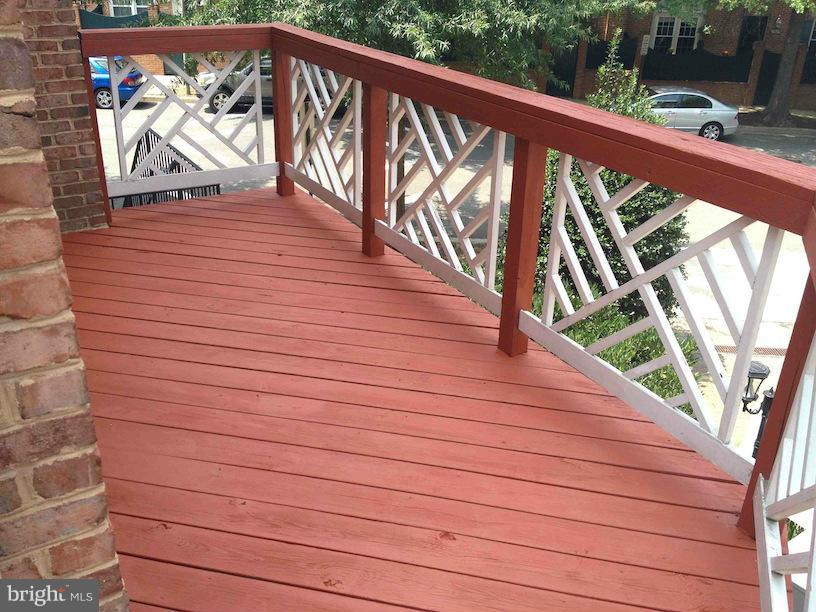 BALLSTON - Residential Lease