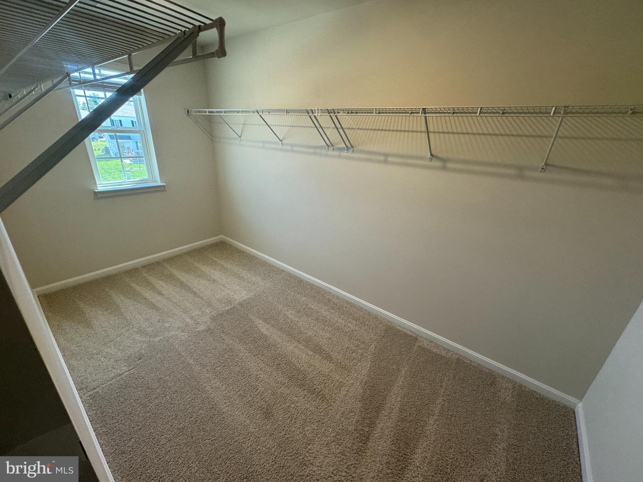 SHENANDOAH CROSSING - Residential Lease