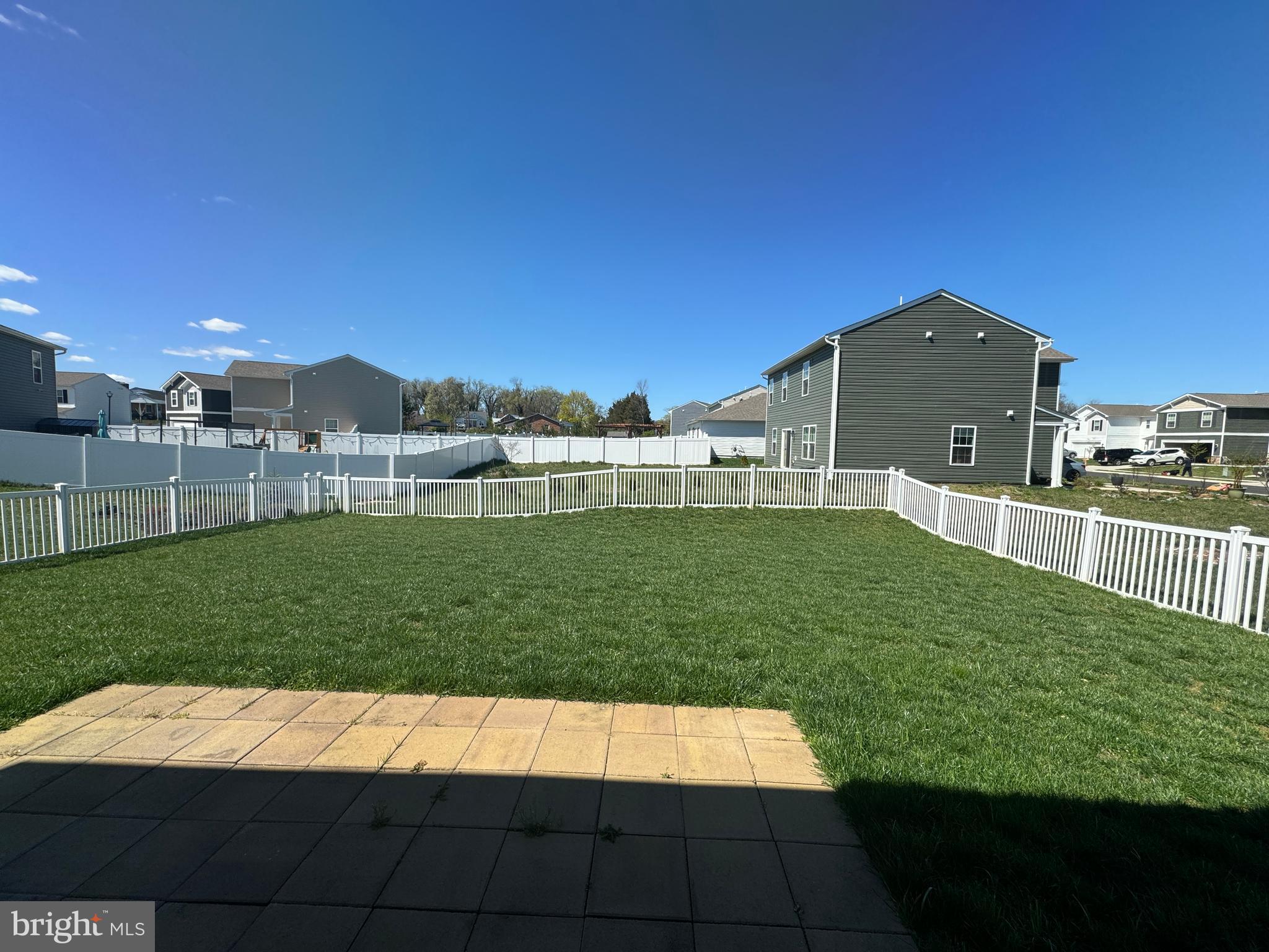 SHENANDOAH CROSSING - Residential Lease