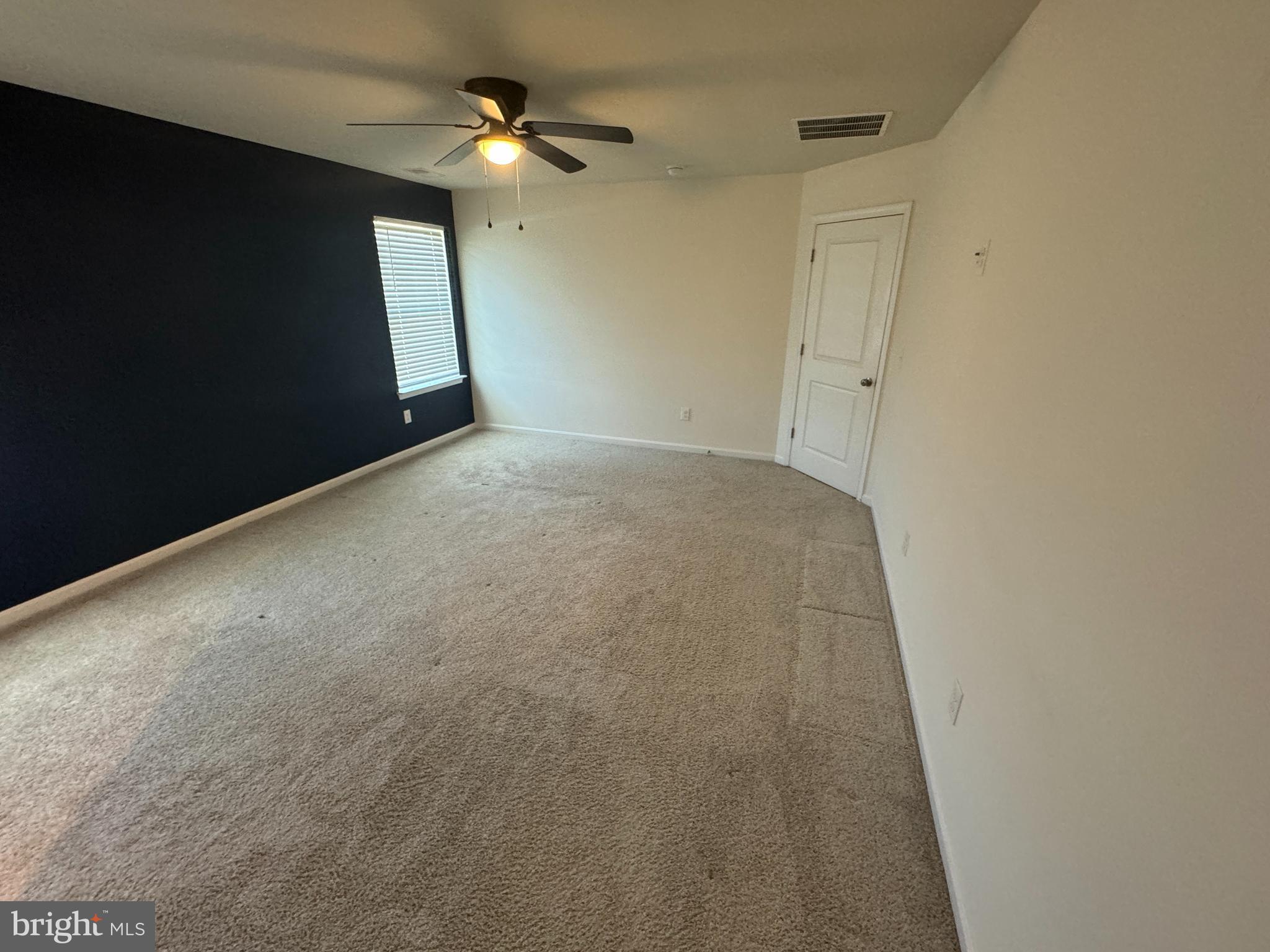 SHENANDOAH CROSSING - Residential Lease