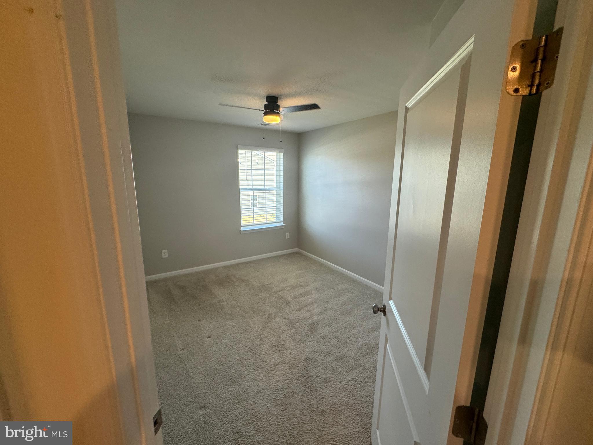 SHENANDOAH CROSSING - Residential Lease