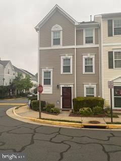 GROVEWOOD - Residential Lease