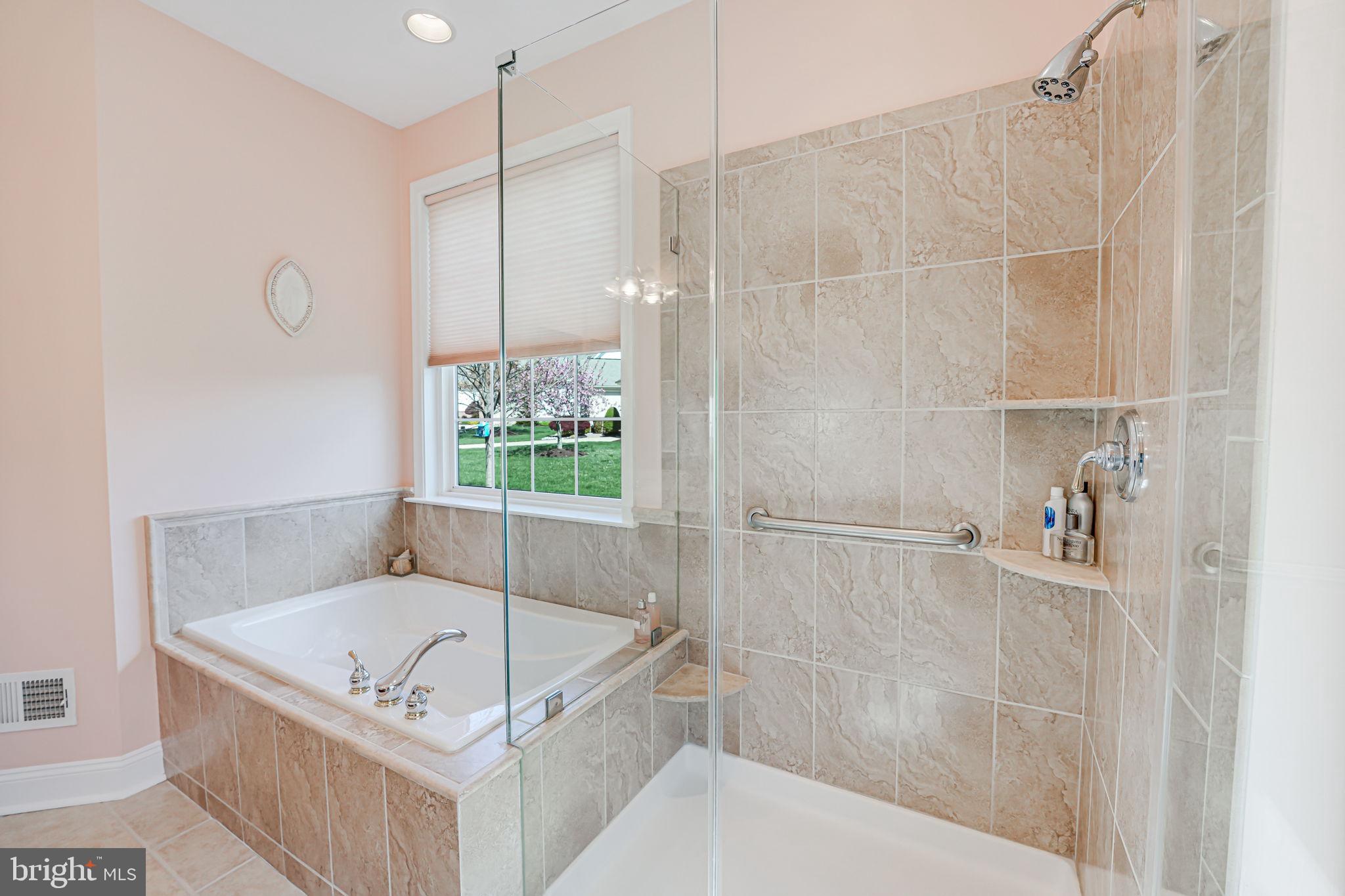 HERITAGE HUNT - Residential