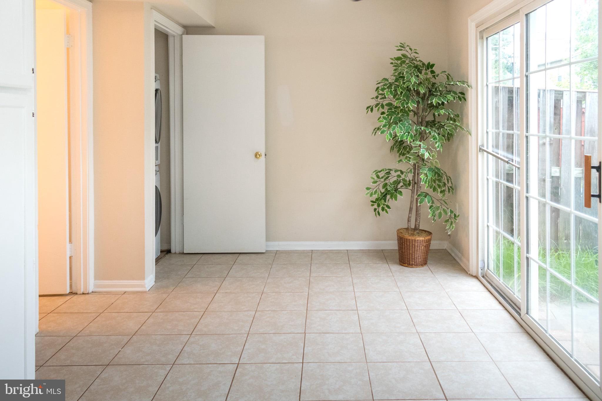 3423 TENDRIL COURT