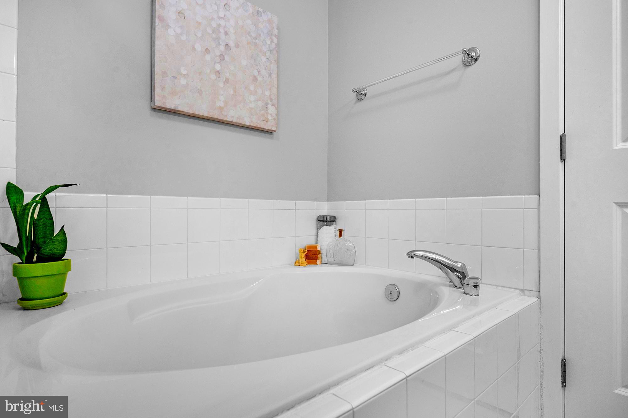 FELLS POINT HISTORIC DISTRICT - Residential