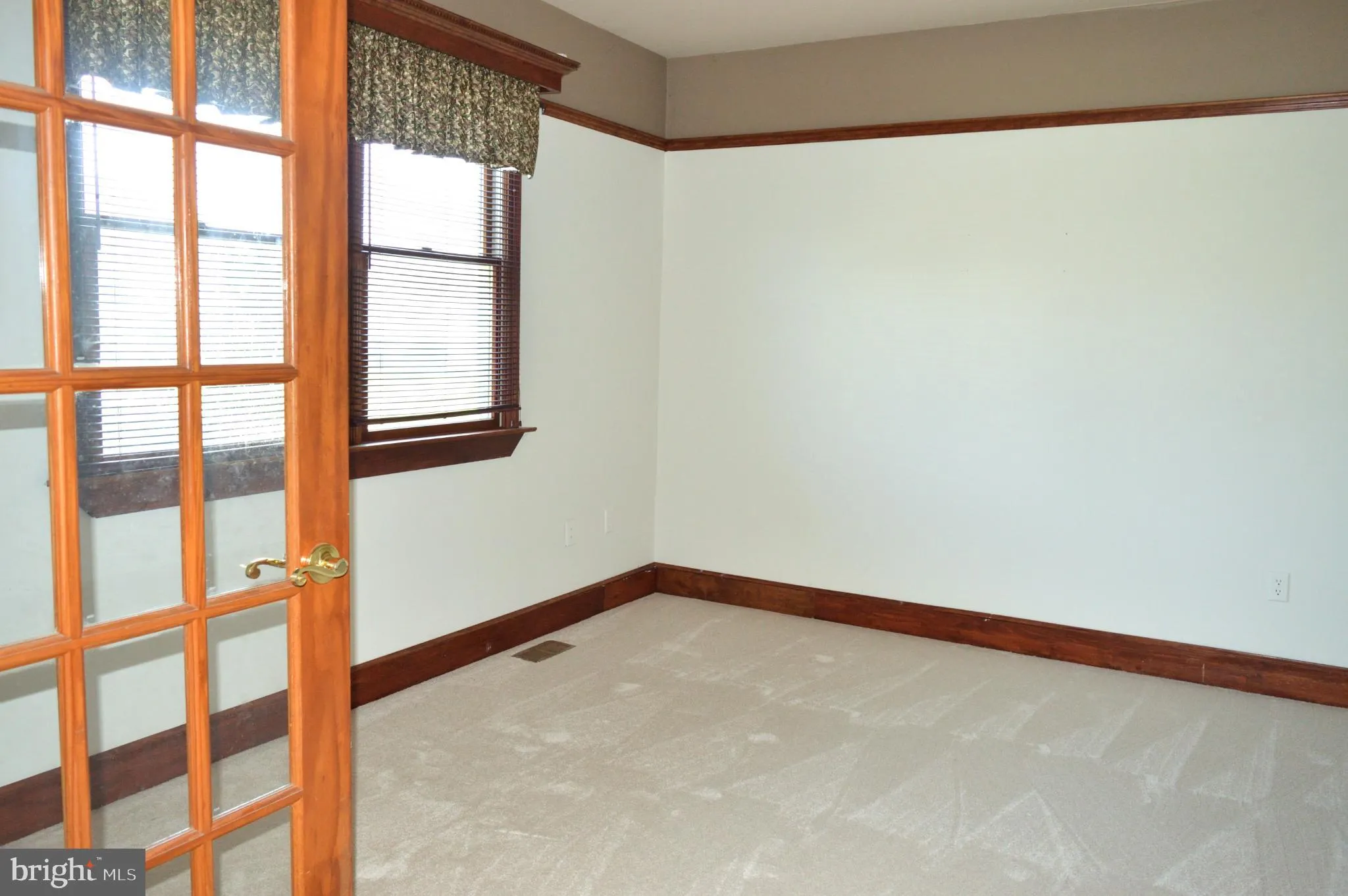 New Castle, Delaware 19720, United States, 4 Bedrooms Bedrooms, ,3 BathroomsBathrooms,Residential,Active,158515