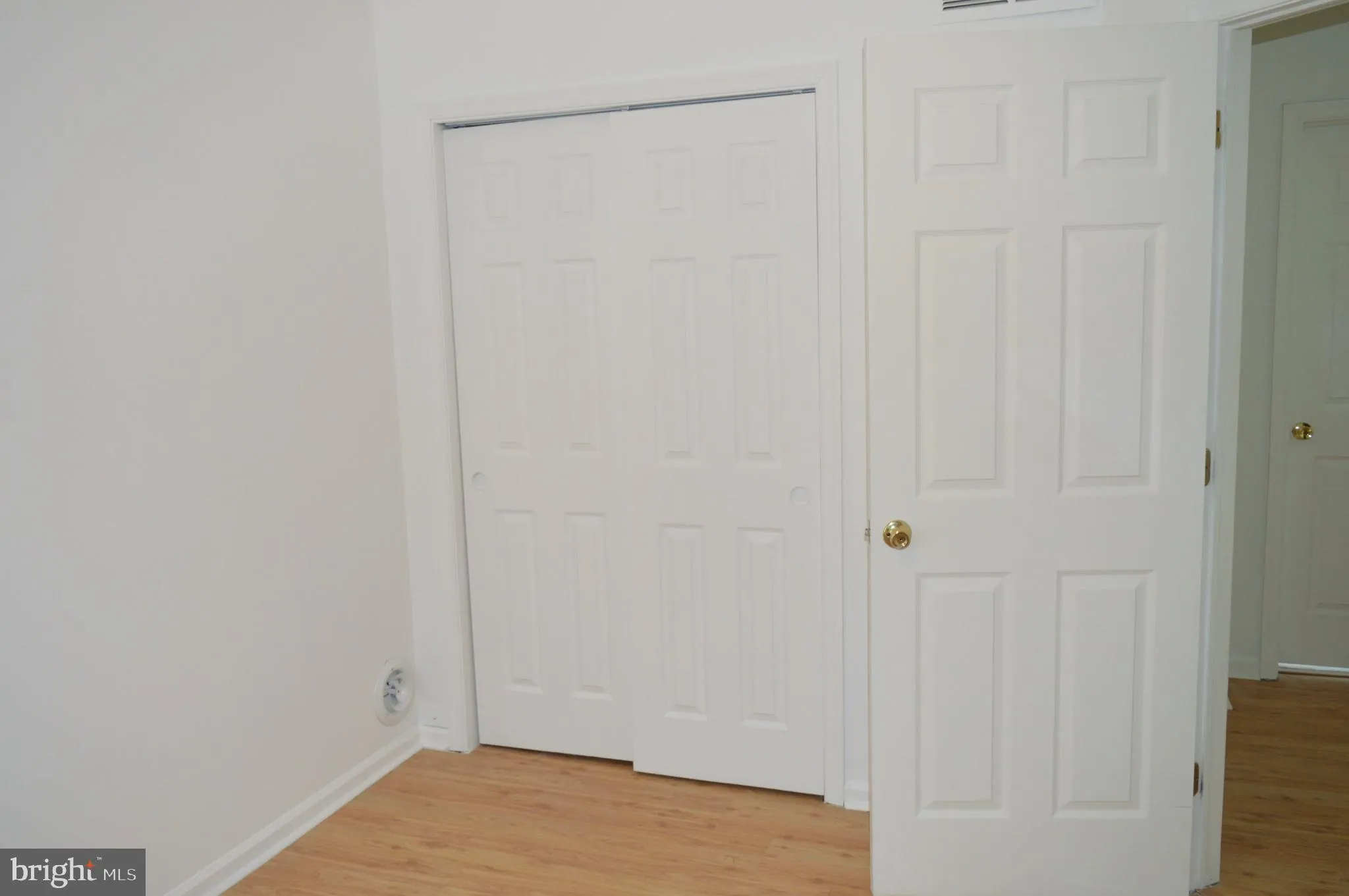 New Castle, Delaware 19720, United States, 4 Bedrooms Bedrooms, ,3 BathroomsBathrooms,Residential,Active,158515