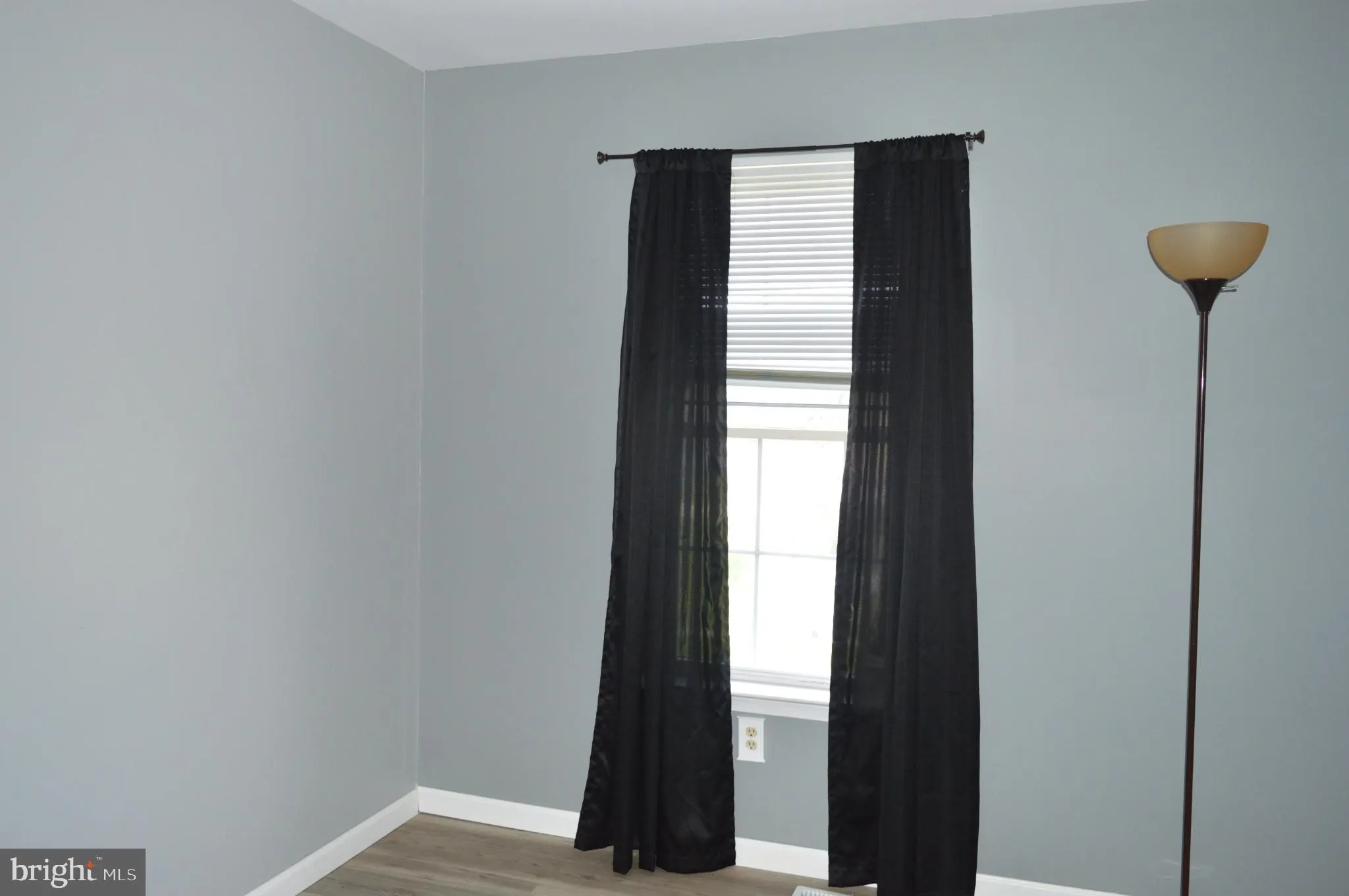 New Castle, Delaware 19720, United States, 4 Bedrooms Bedrooms, ,3 BathroomsBathrooms,Residential,Active,158515