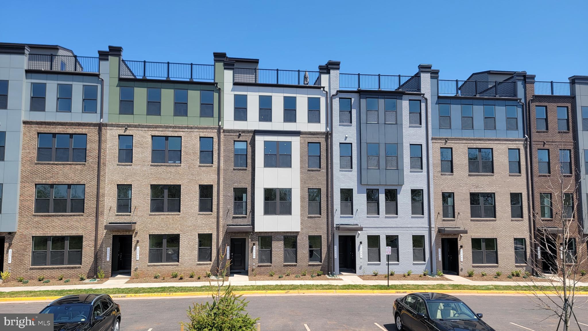 ASHBROOK PLACE - Residential