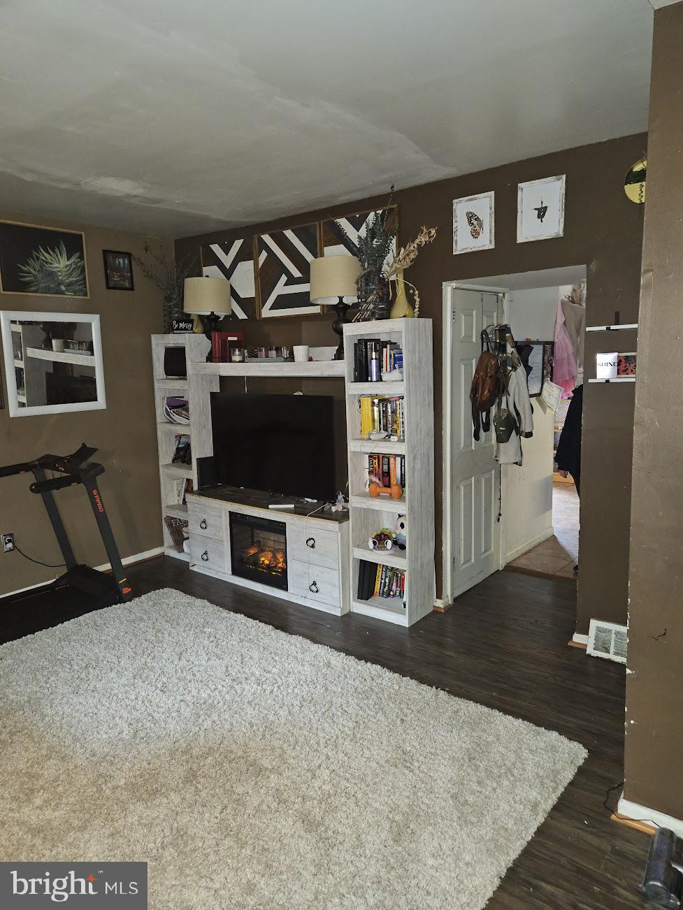 TACONY - Residential