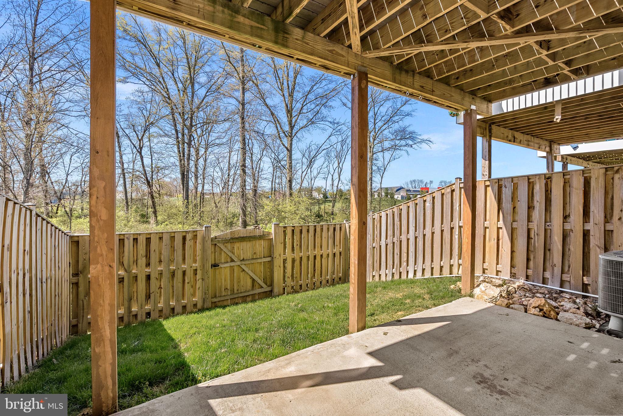 MAYFAIR - Residential