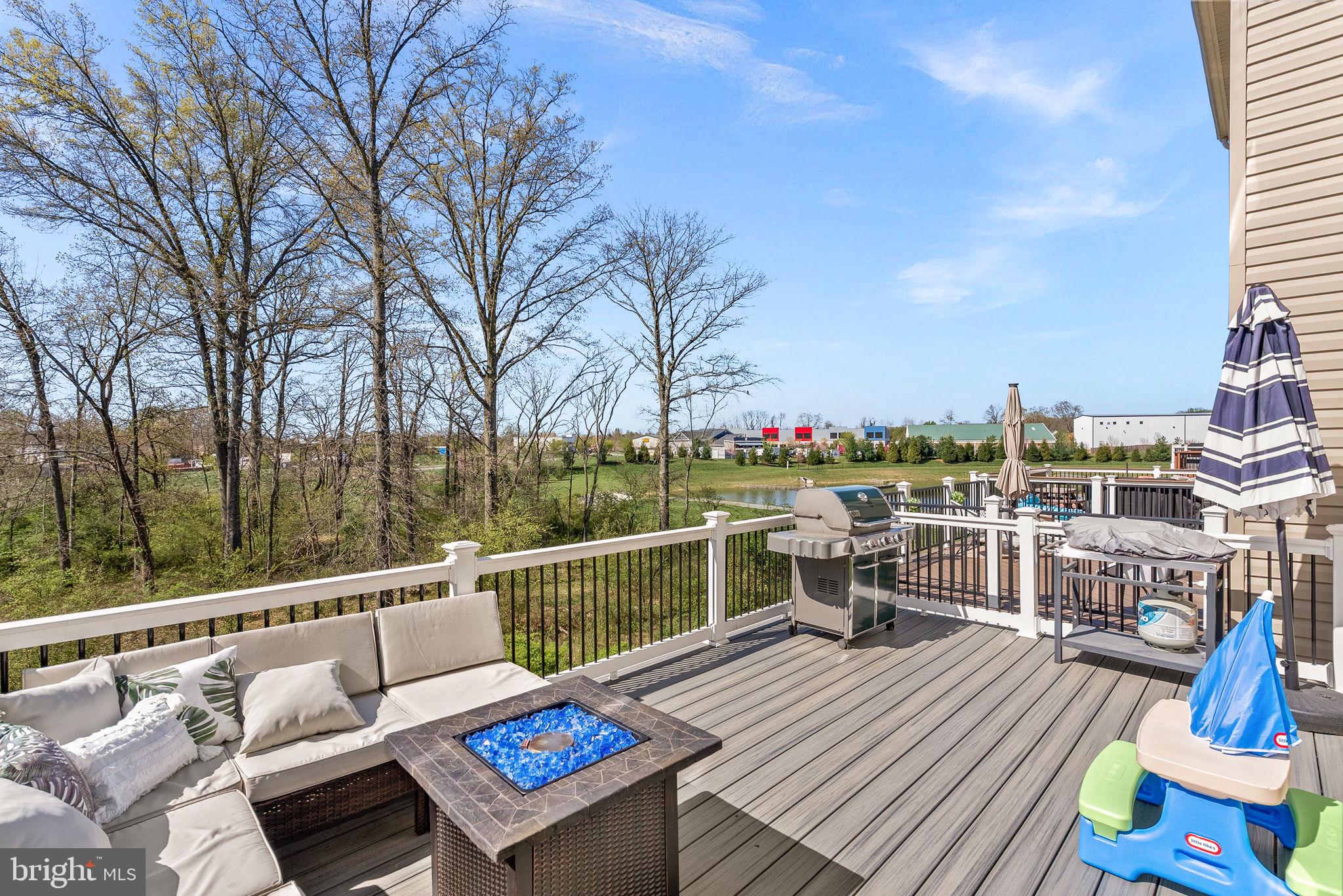 MAYFAIR - Residential