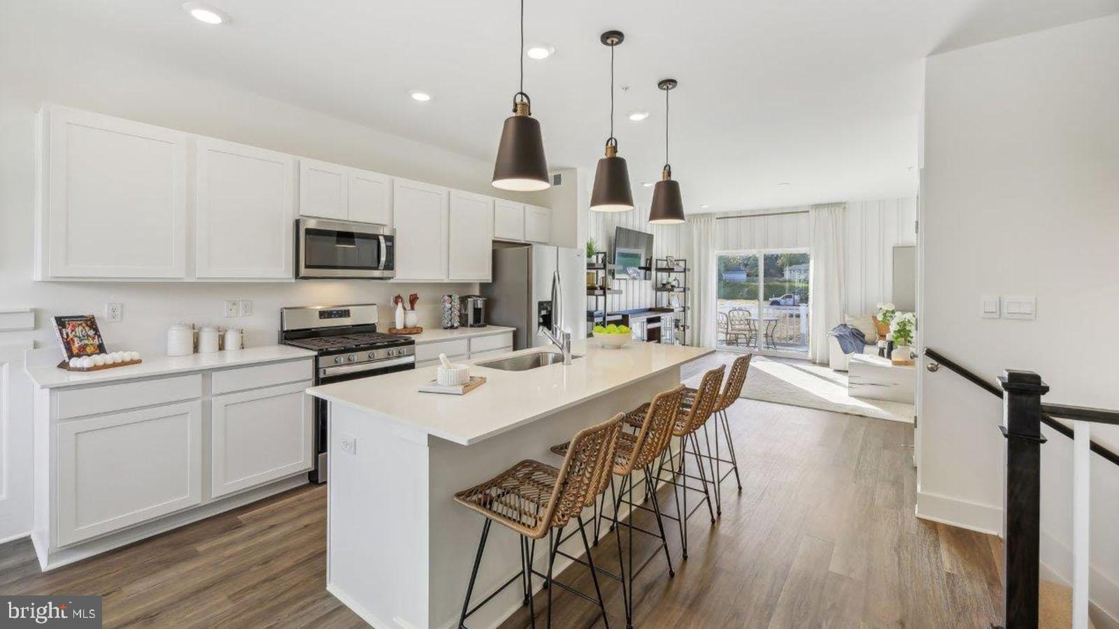 MAGNOLIA LANDING - Residential