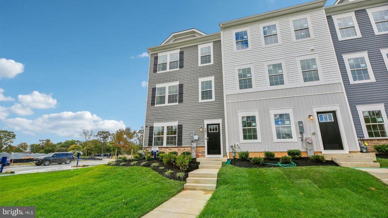 MAGNOLIA LANDING - Residential