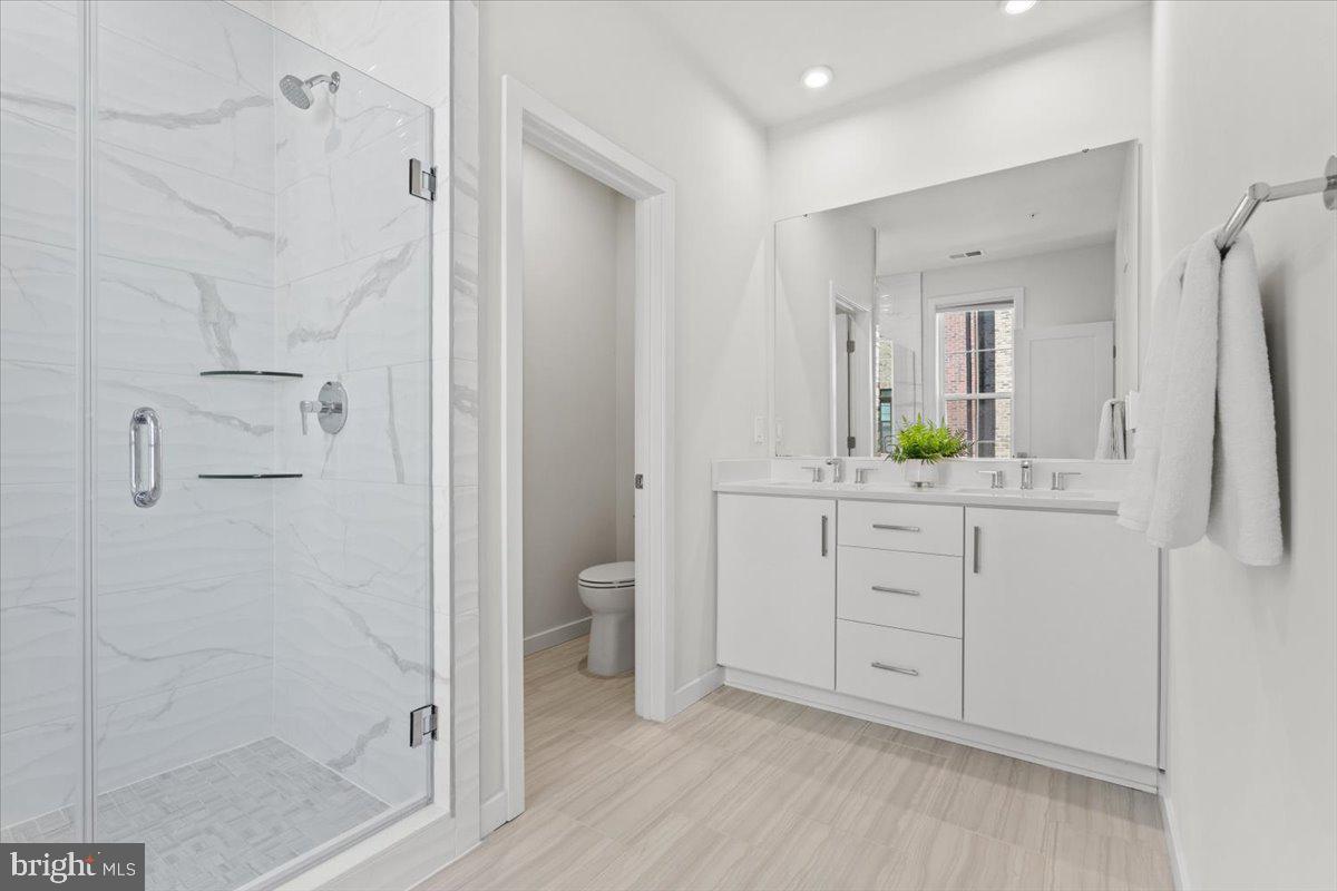 UNION PARK AT MCLEAN - Residential