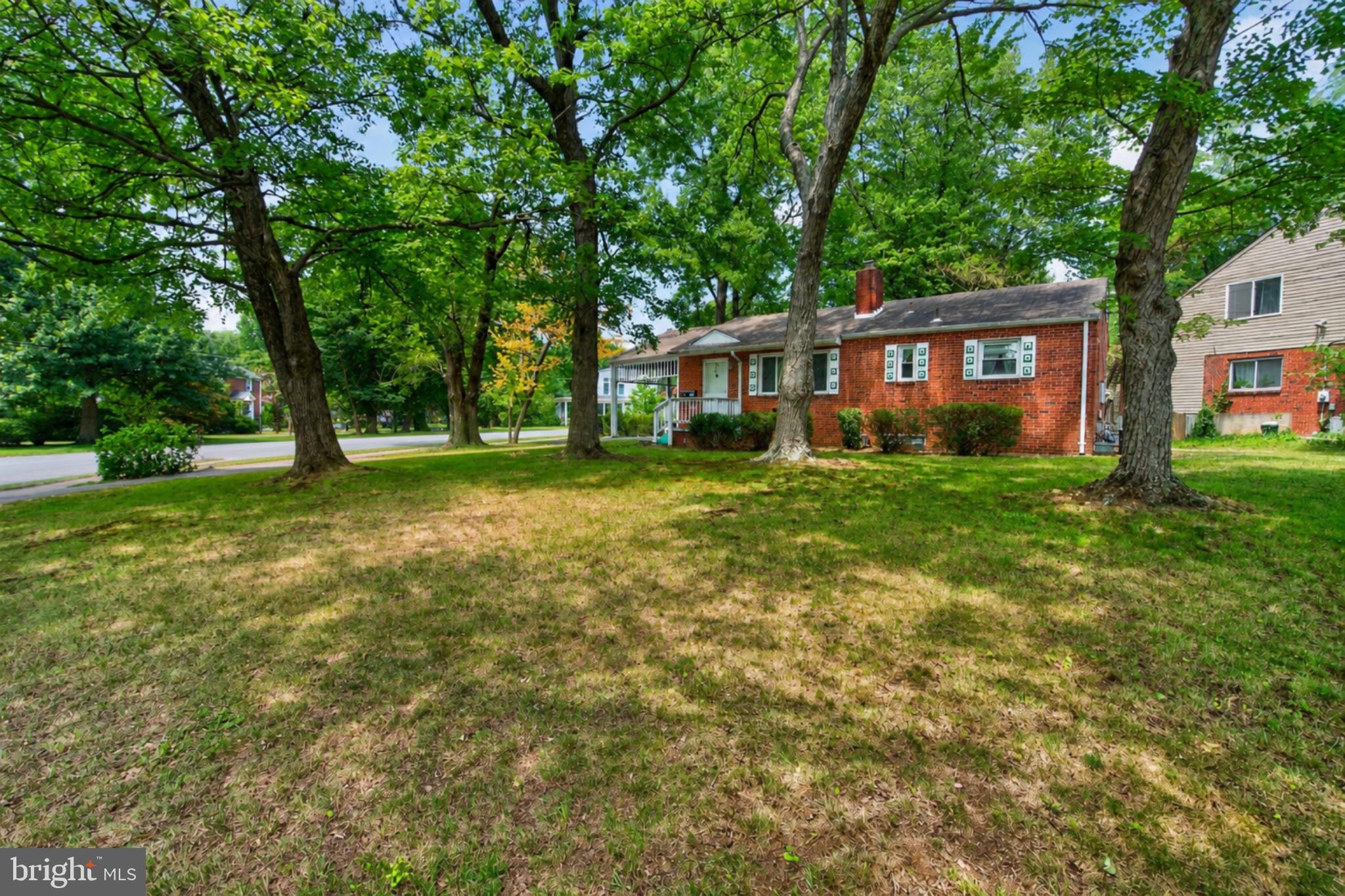 3122 COLLIE LANE