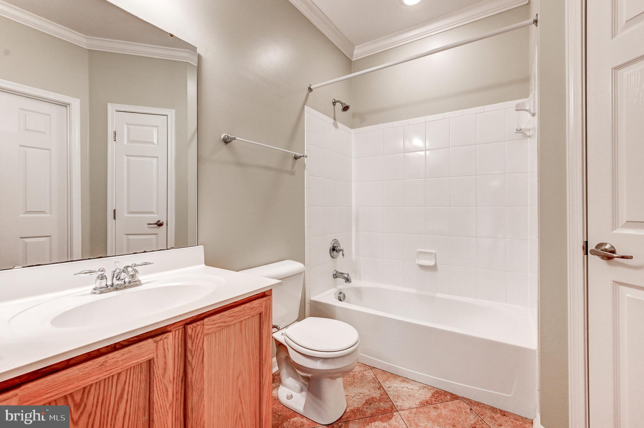 ELKRIDGE CROSSING - Residential