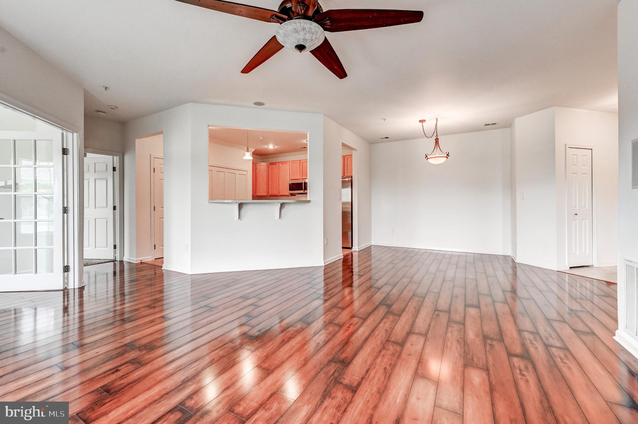 ELKRIDGE CROSSING - Residential