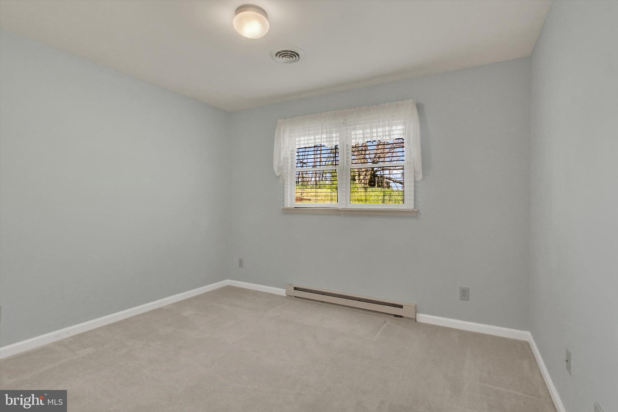 HILLANDALE WEST - Residential
