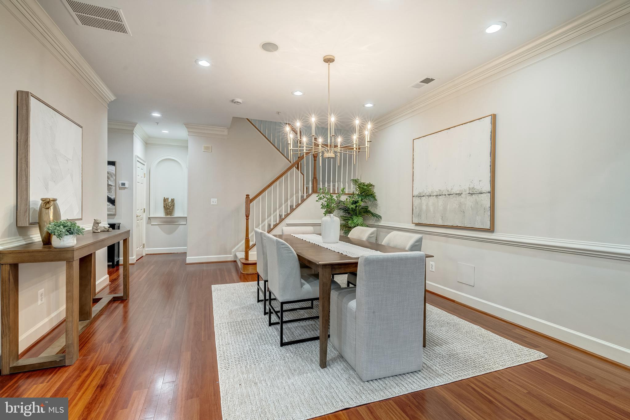 FALLSGROVE - Residential