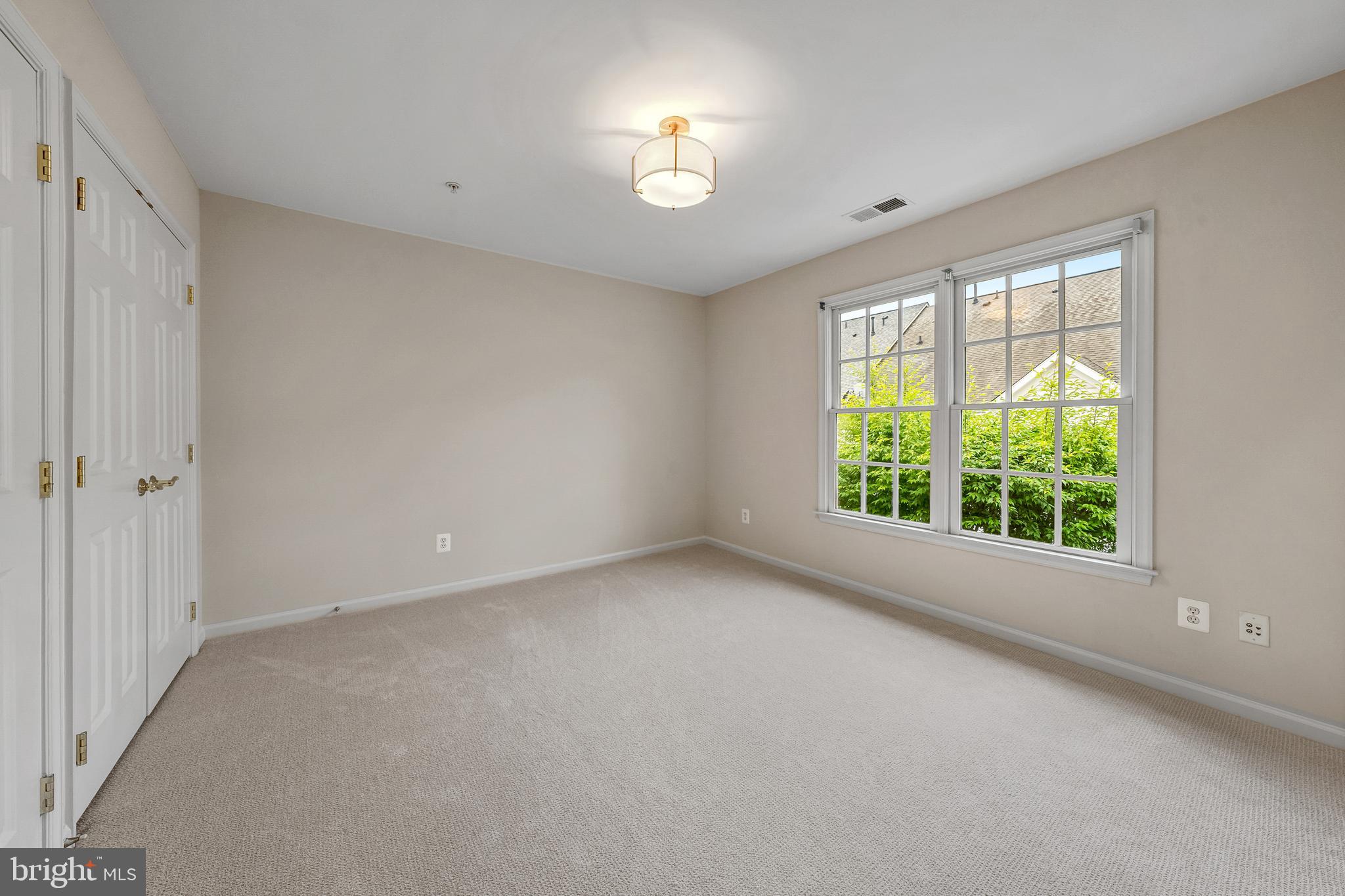 FALLSGROVE - Residential