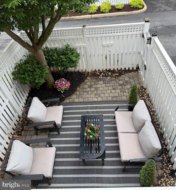 FALLSGROVE - Residential