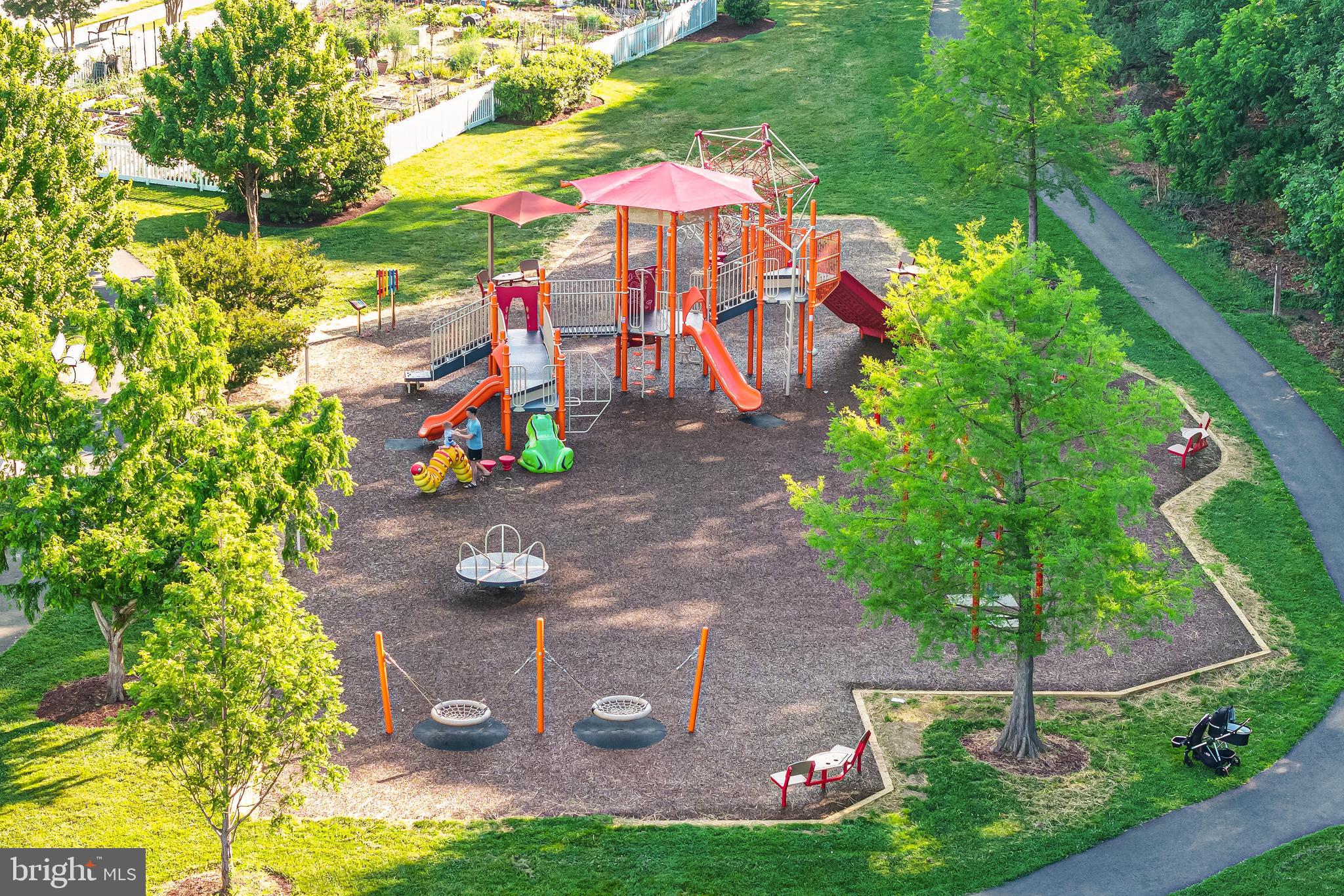 FALLSGROVE - Residential