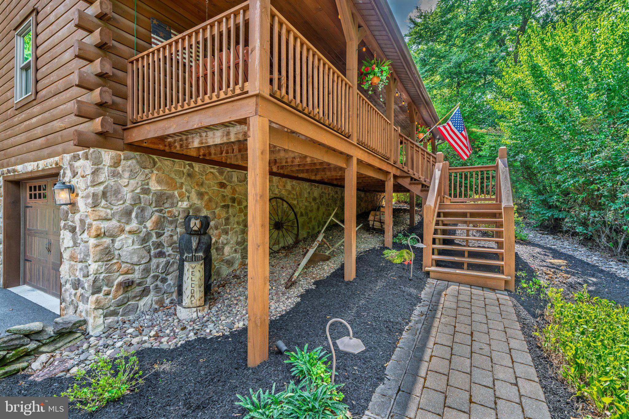 635 LAUREL RIDGE ROAD