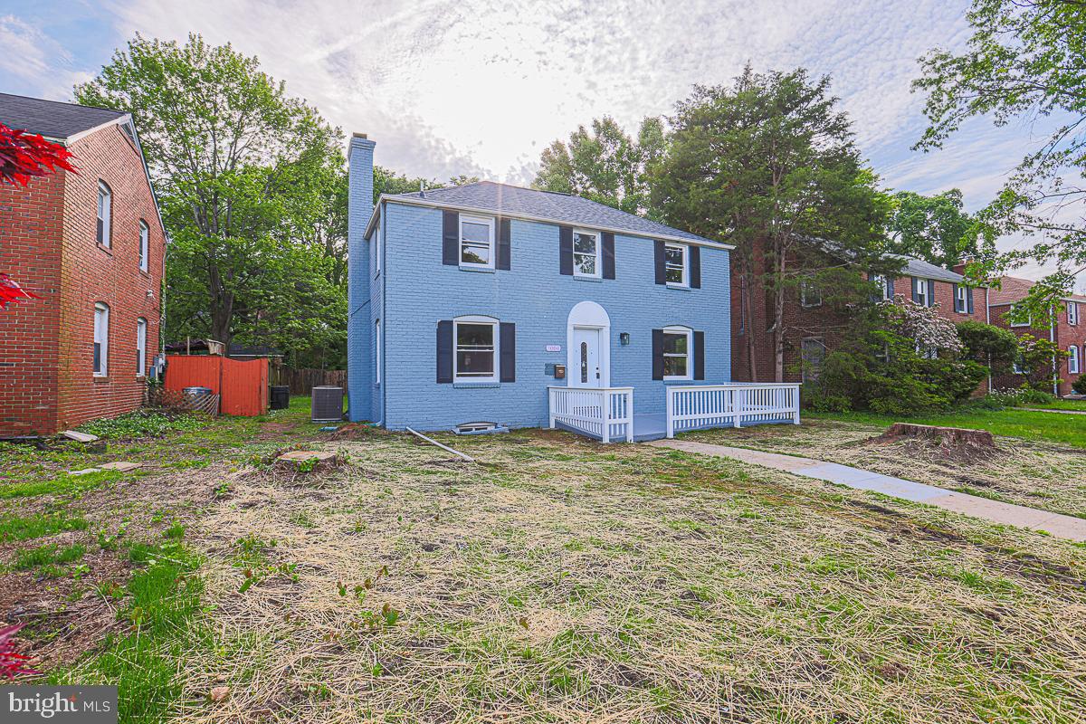 7004 ALDEN ROAD