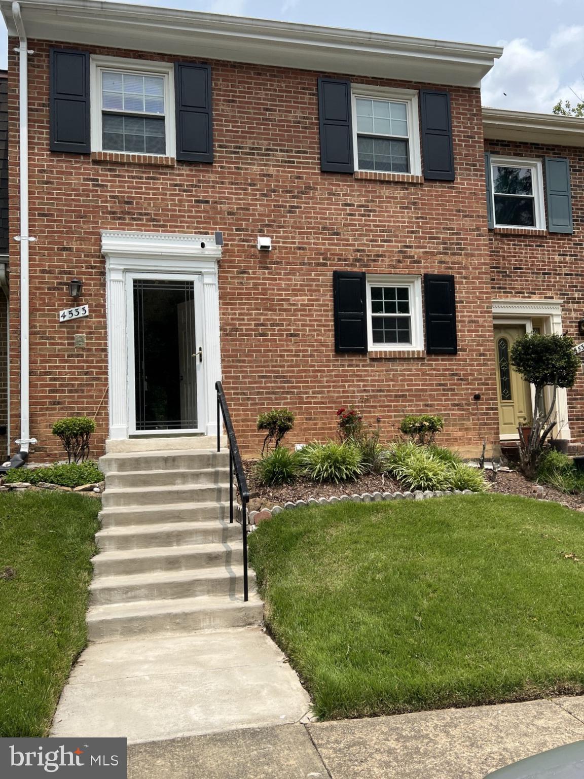 4533 CASABLANCA COURT