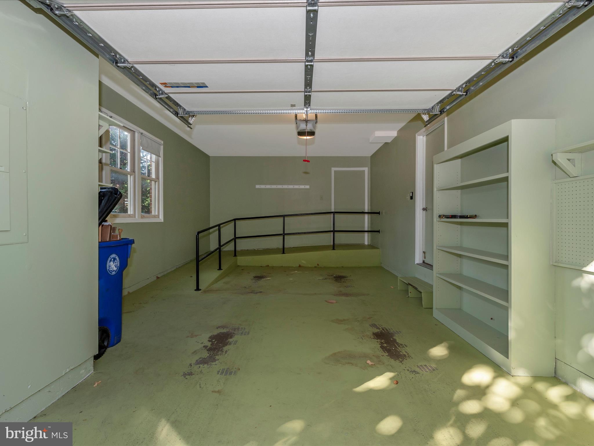 WORMANS MILL - Residential