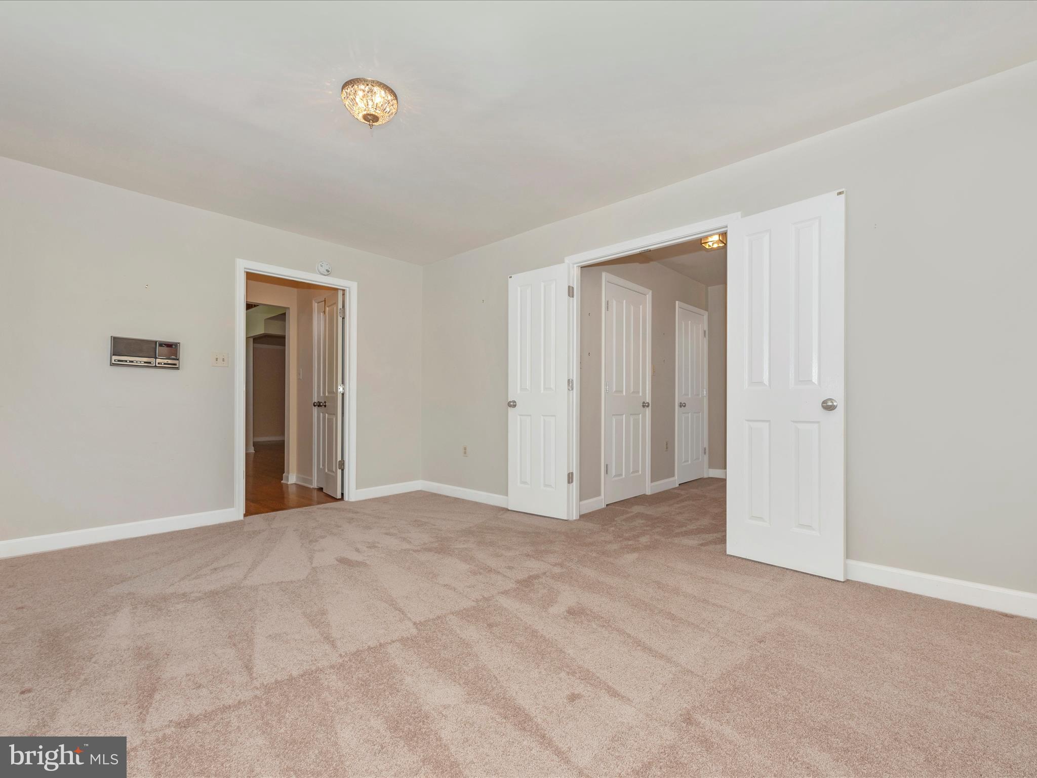 WORMANS MILL - Residential