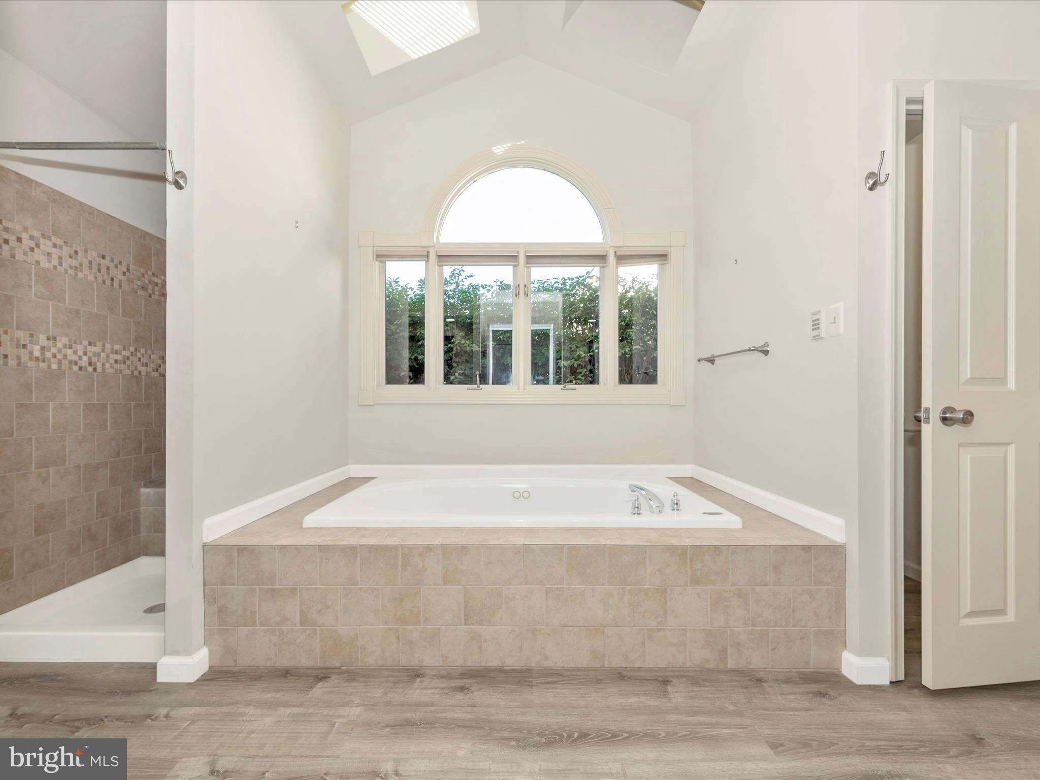 WORMANS MILL - Residential