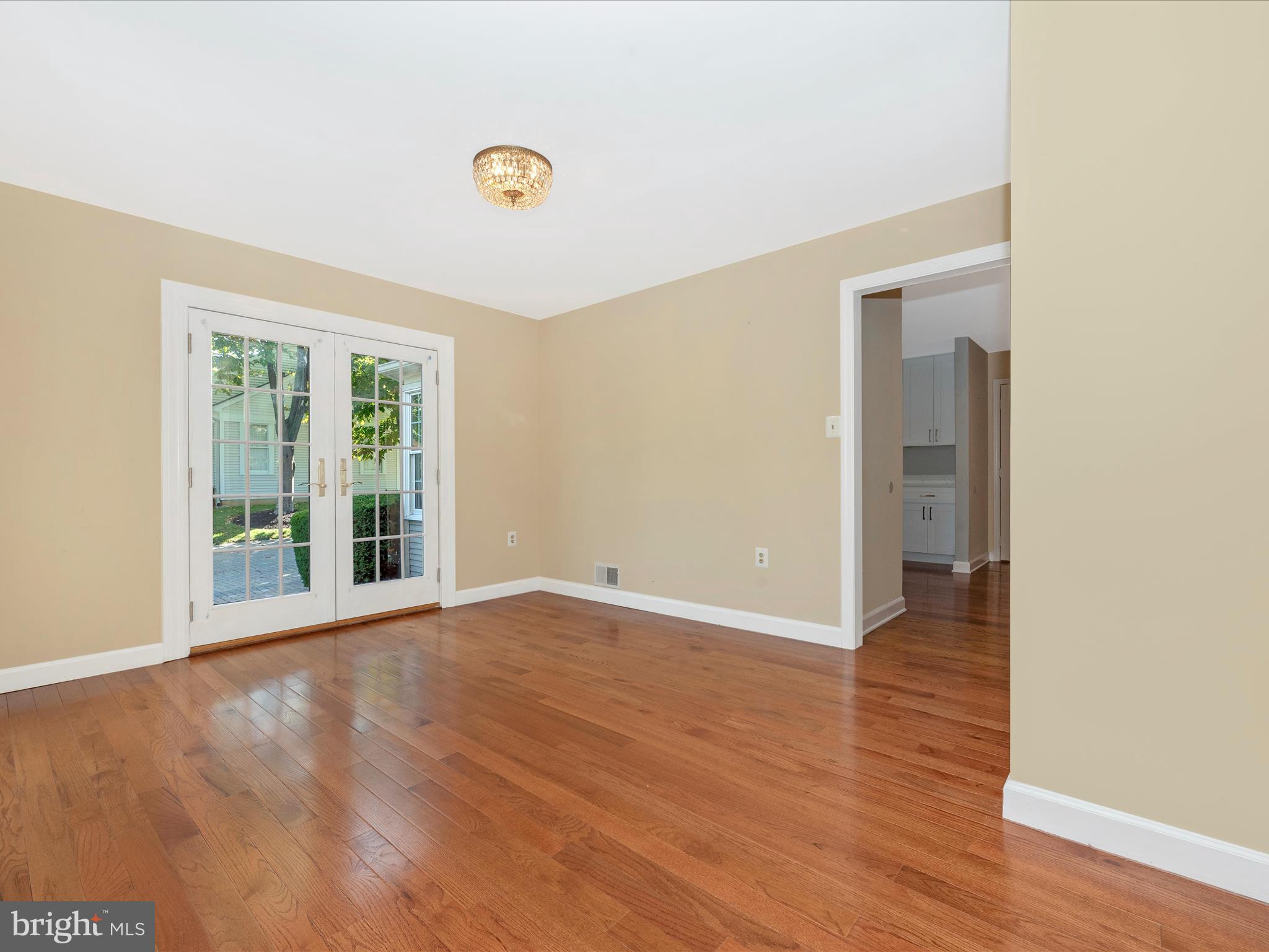 WORMANS MILL - Residential