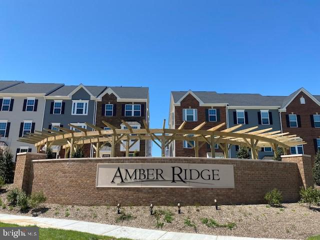 AMBER RIDGE - Residential