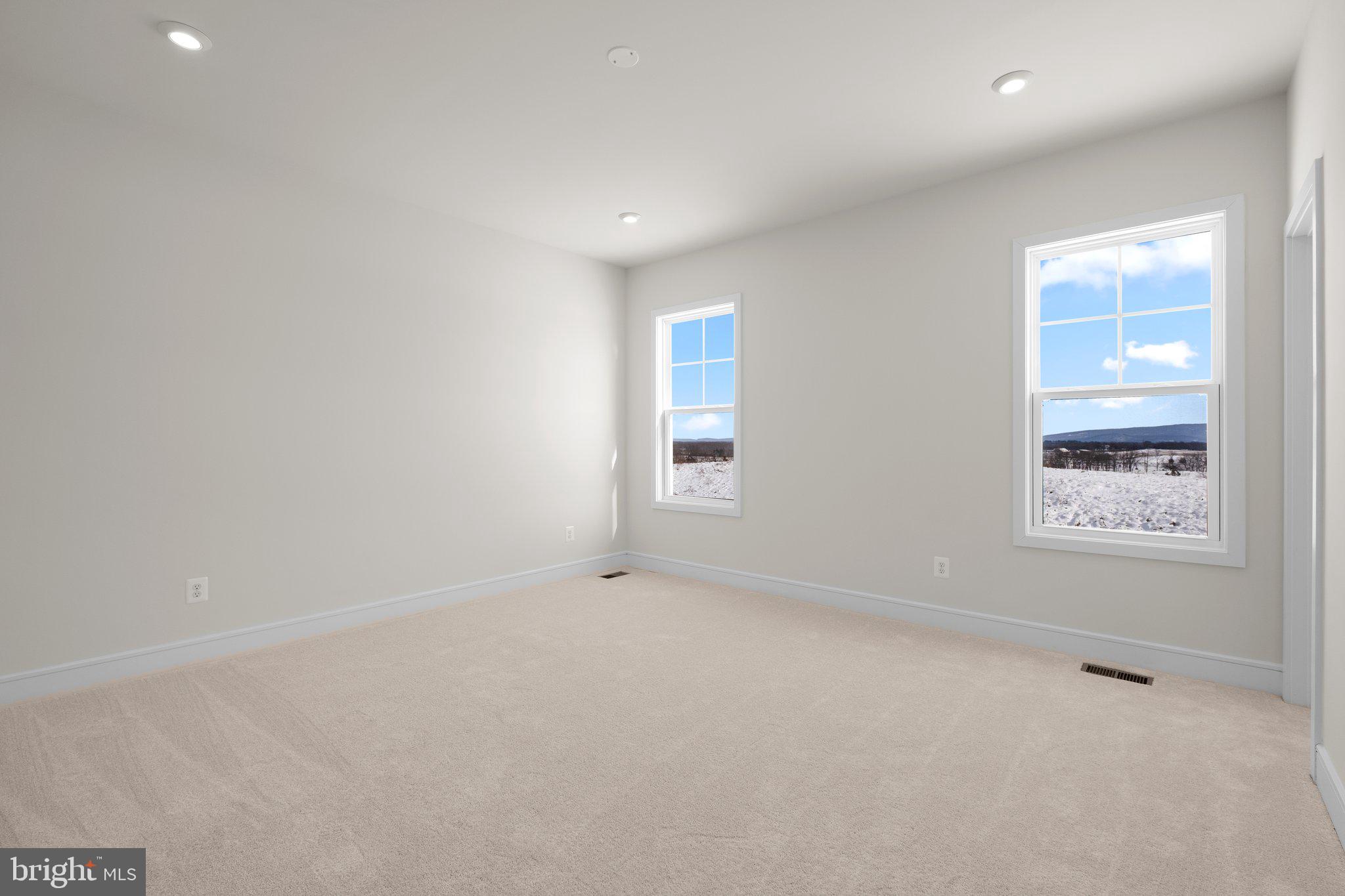 LAKE FREDERICK - Residential