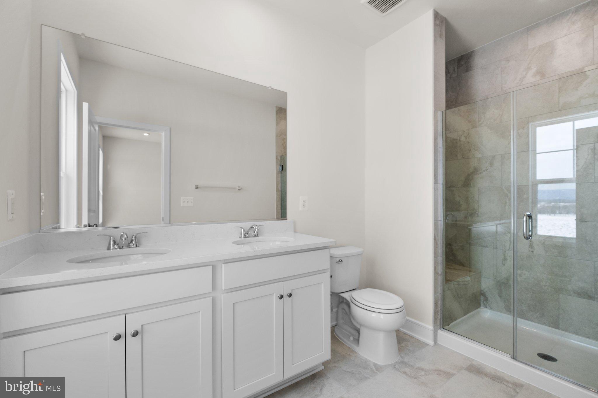 LAKE FREDERICK - Residential