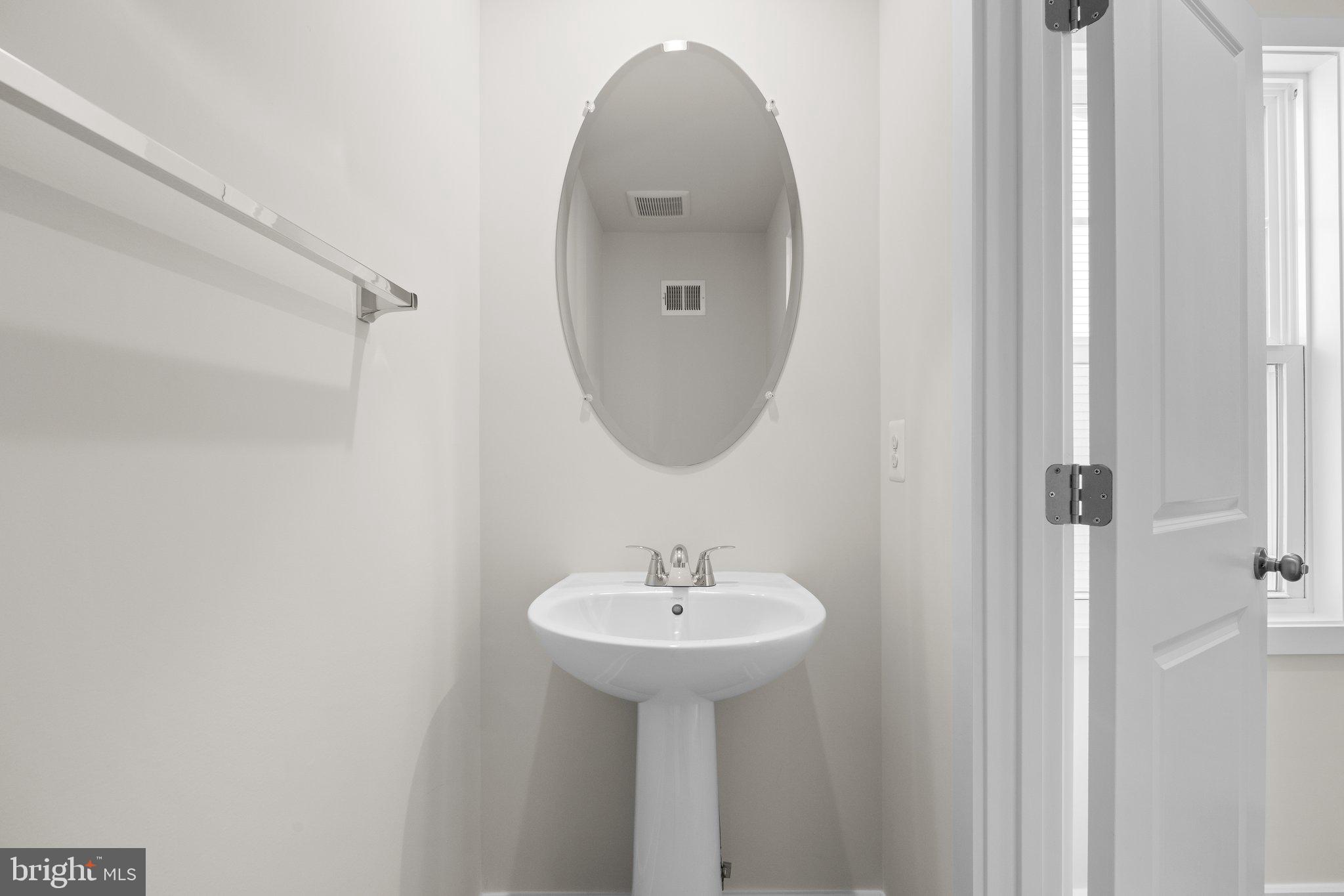 LAKE FREDERICK - Residential