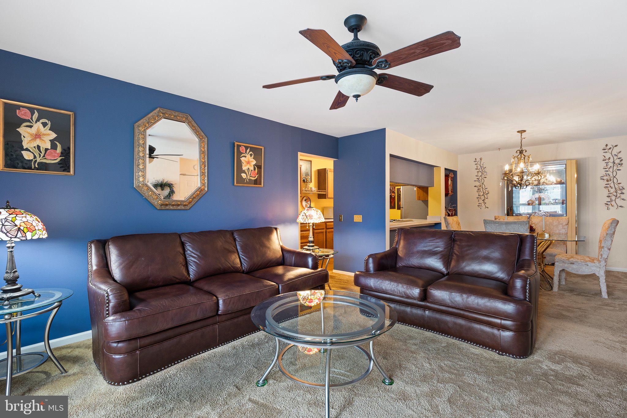 1701 WATERS EDGE 102