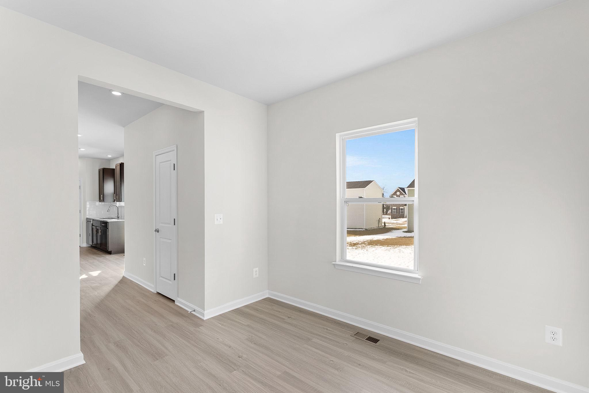 HUNTWELL WEST - Residential