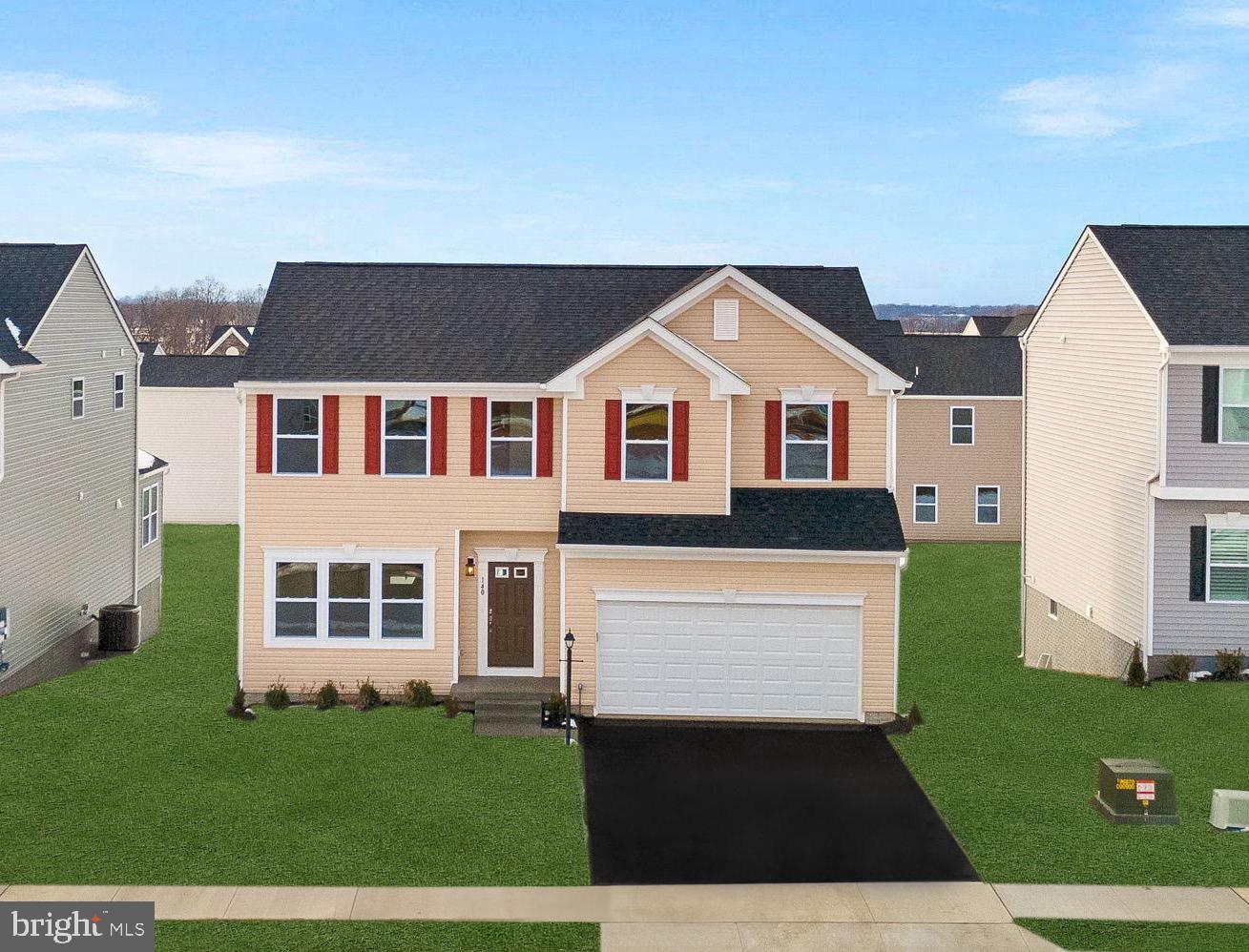 HUNTWELL WEST - Residential