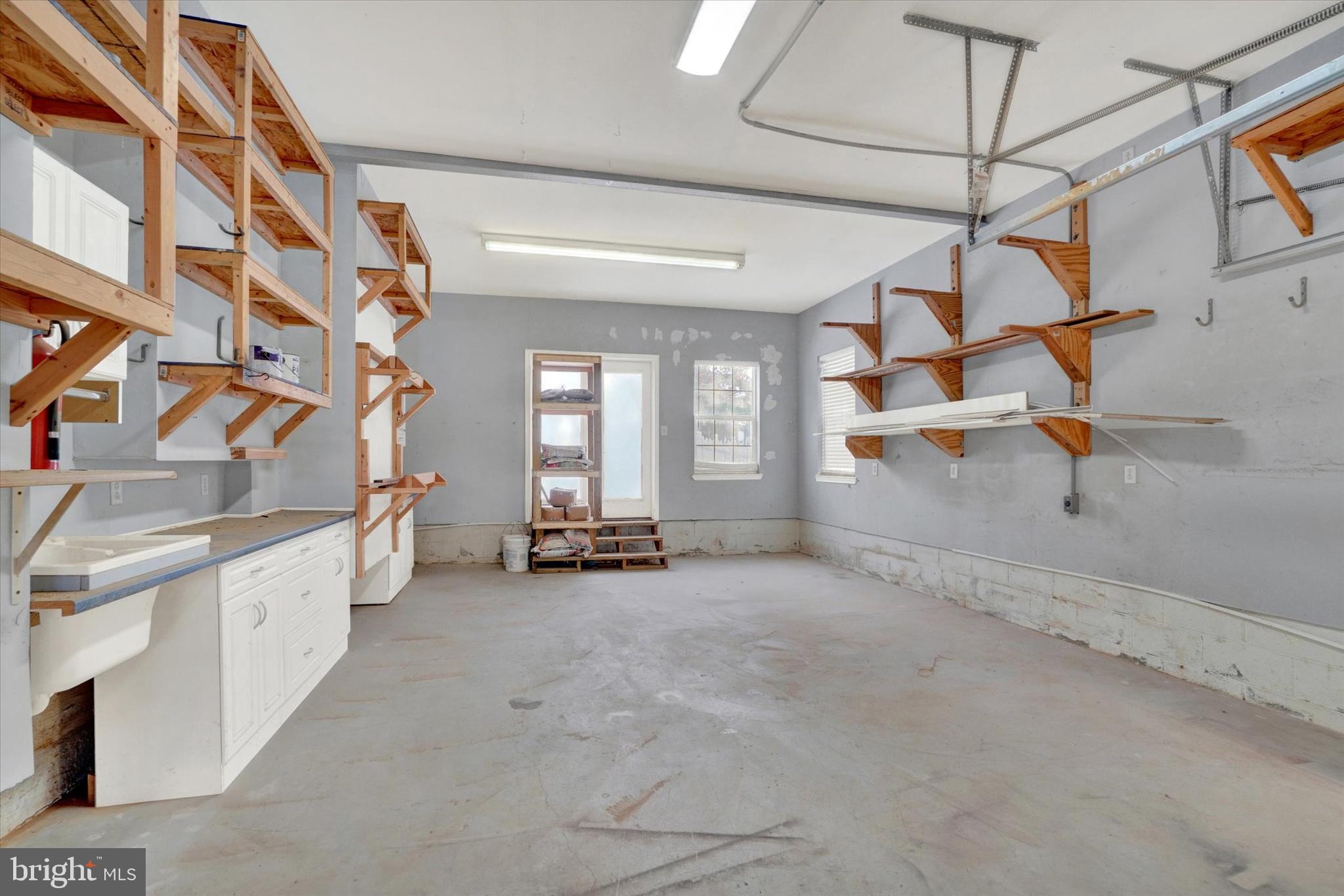 LITTLE CREEK - Residential