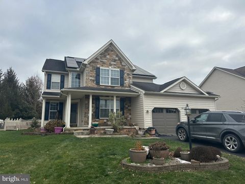 1416 WHEATFIELD DRIVE YORK PA 17408