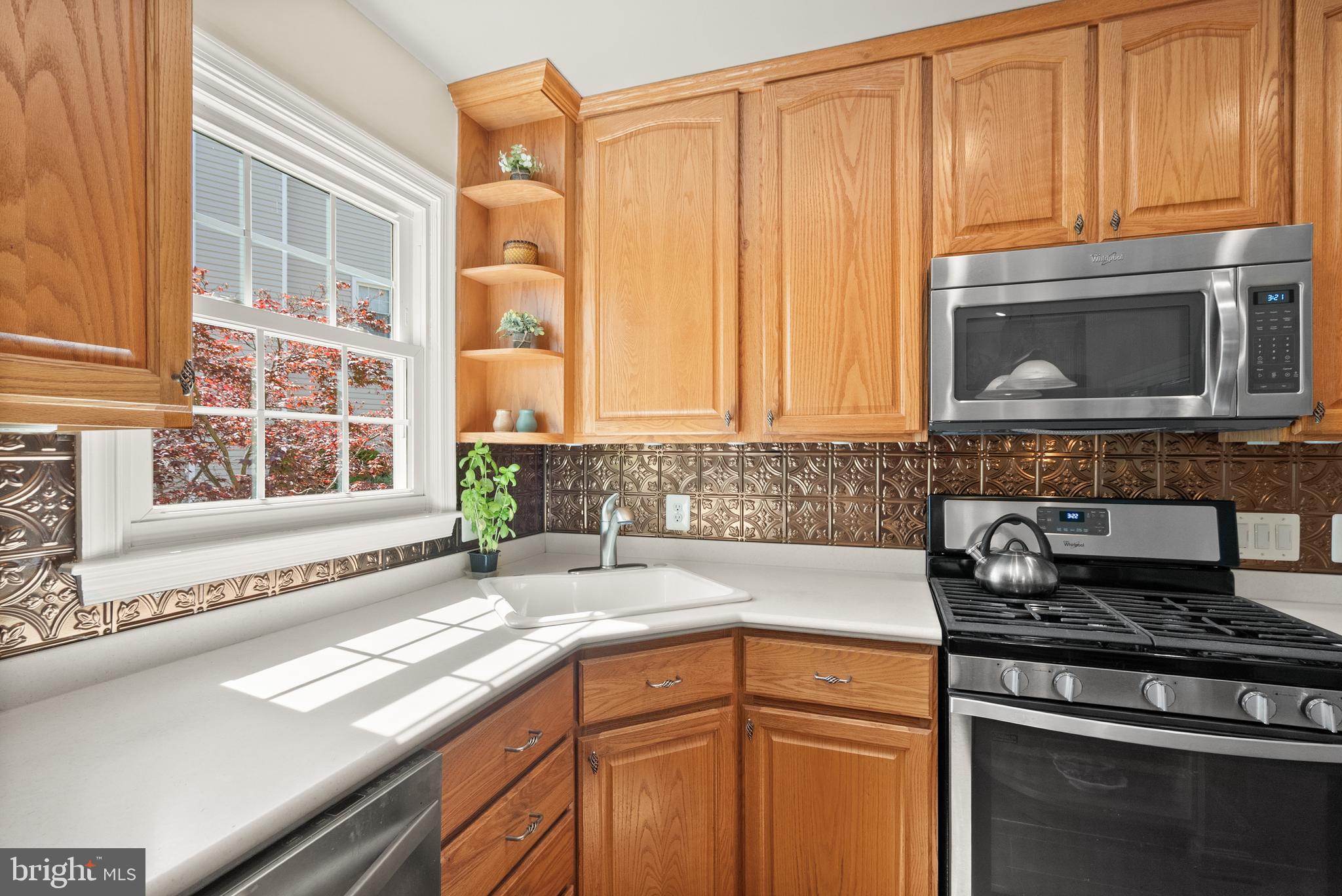 BELLE POND FARM - Residential