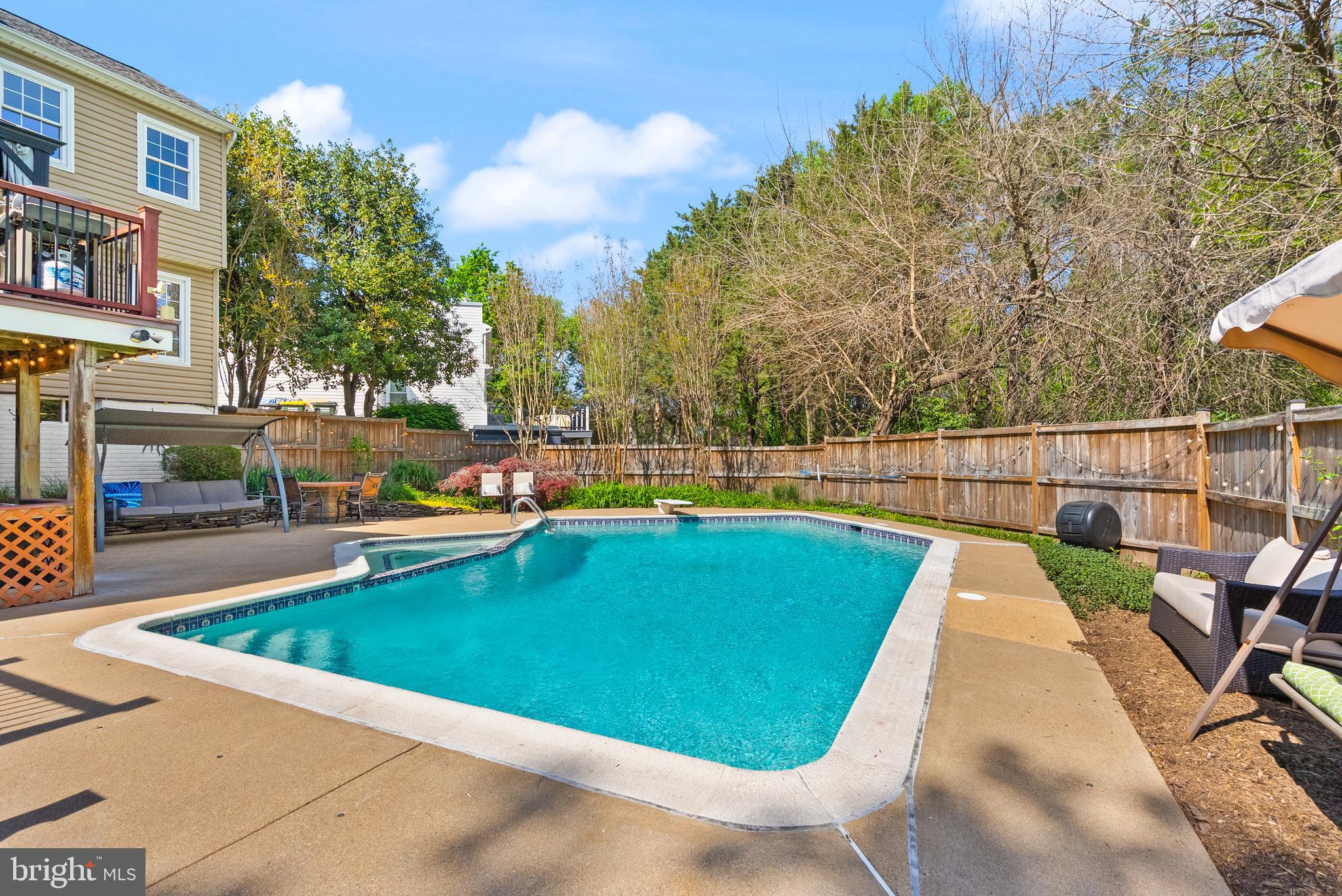 BELLE POND FARM - Residential