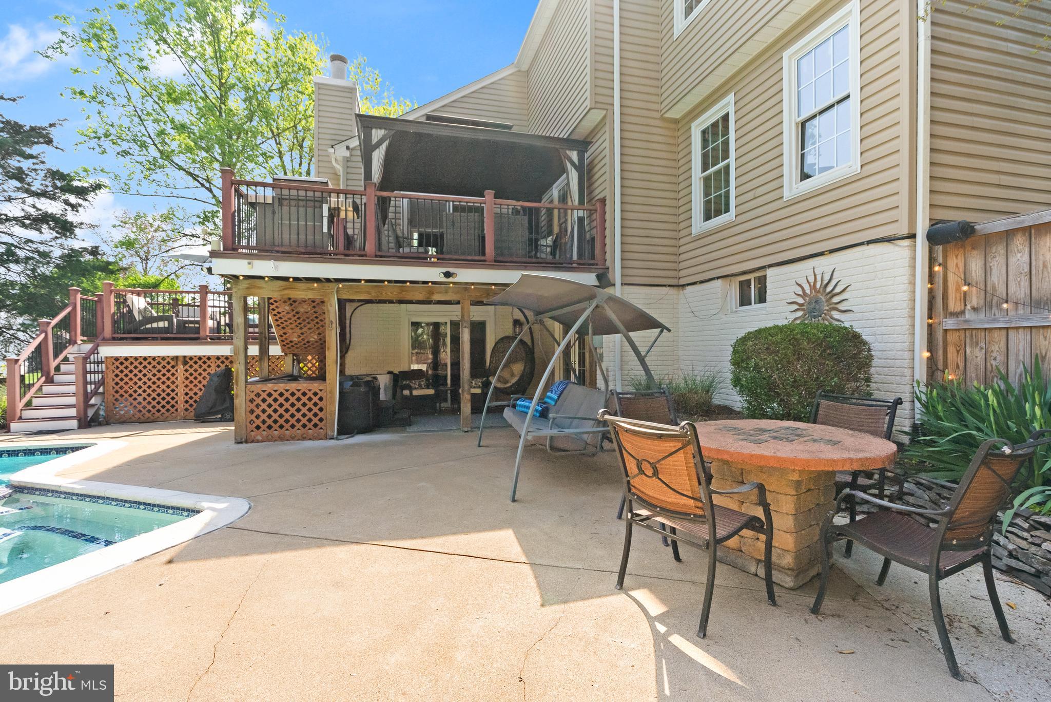 BELLE POND FARM - Residential