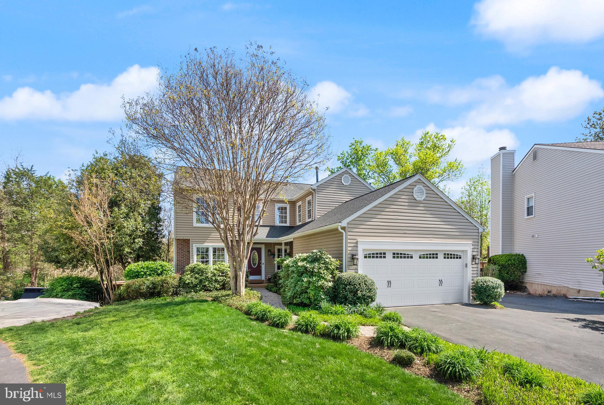 BELLE POND FARM - Residential