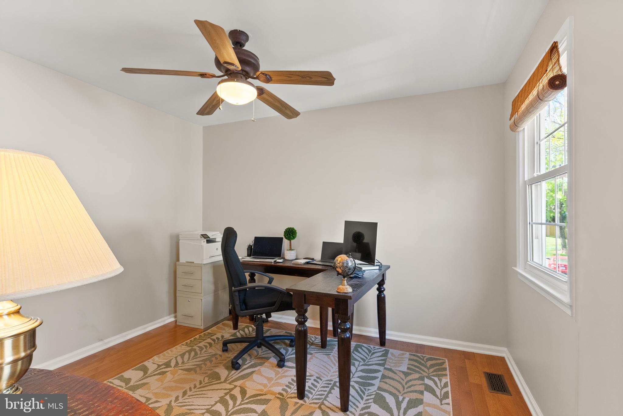 BELLE POND FARM - Residential