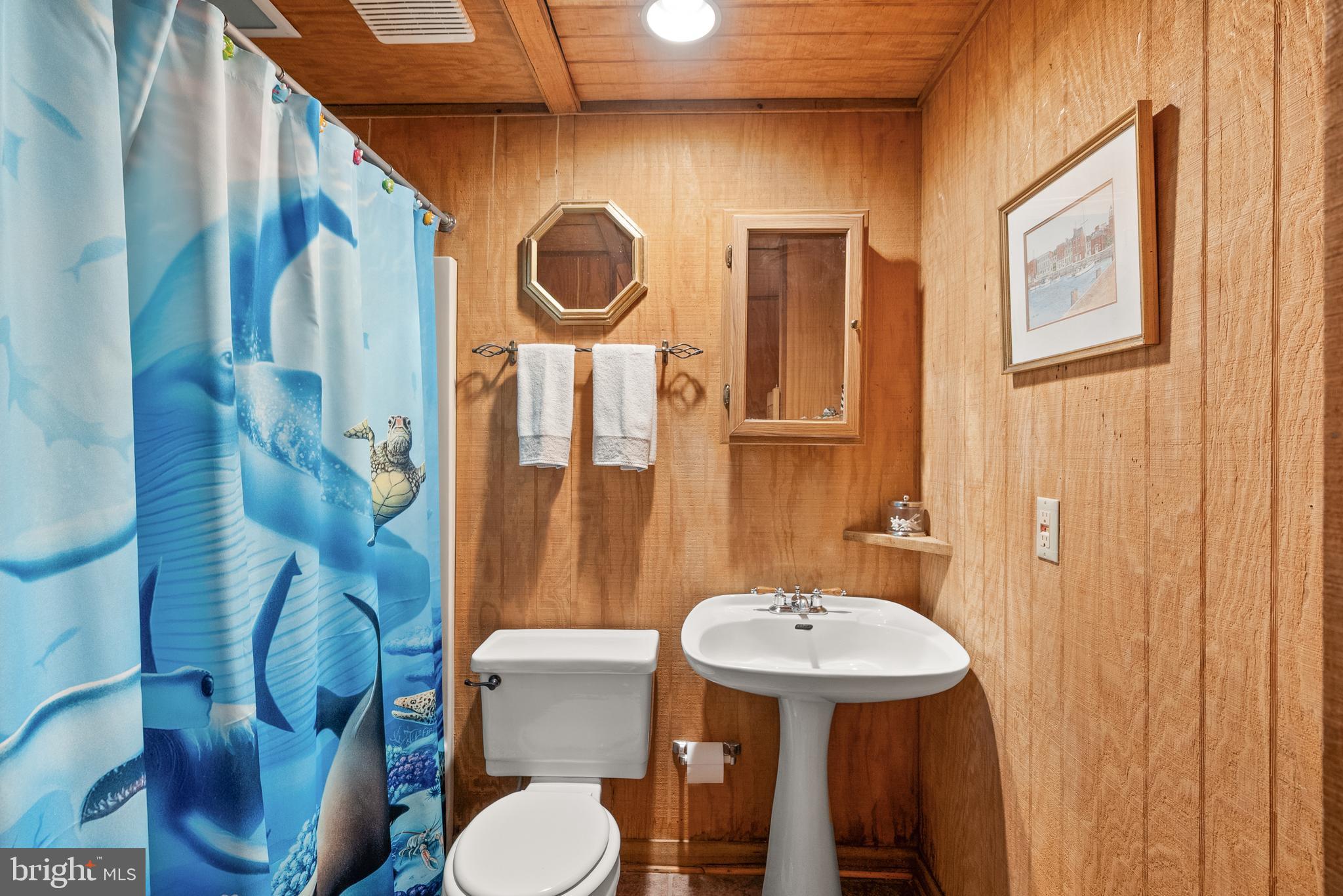 BELLE POND FARM - Residential