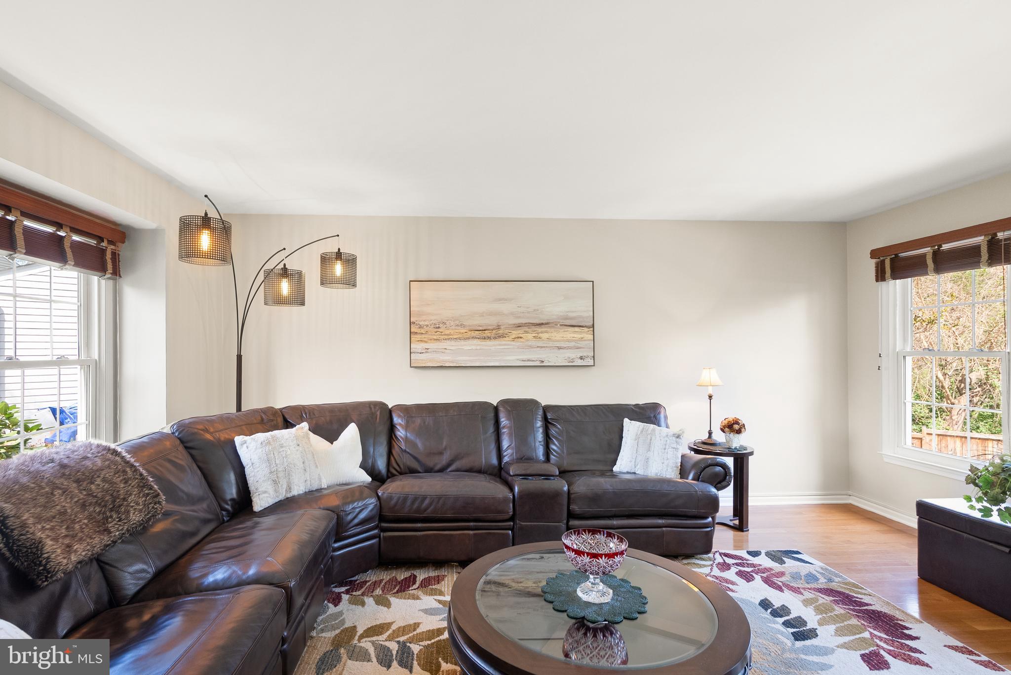 BELLE POND FARM - Residential